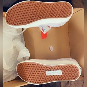 Women’s size 9 Pink Vans